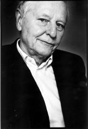 Billede: Protesterne er tåbelige, de er kontraproduktive og tyder på en meget ringe intelligens. De protesterendes realitetsfornemmelse kan ligge på et meget lille sted, siger Hans Magnus Enzensberger om den islamiske verdens protester over at Jyllands-Posten har bragt 12 tegninger af profeten Muhammed
Foto: Polfoto